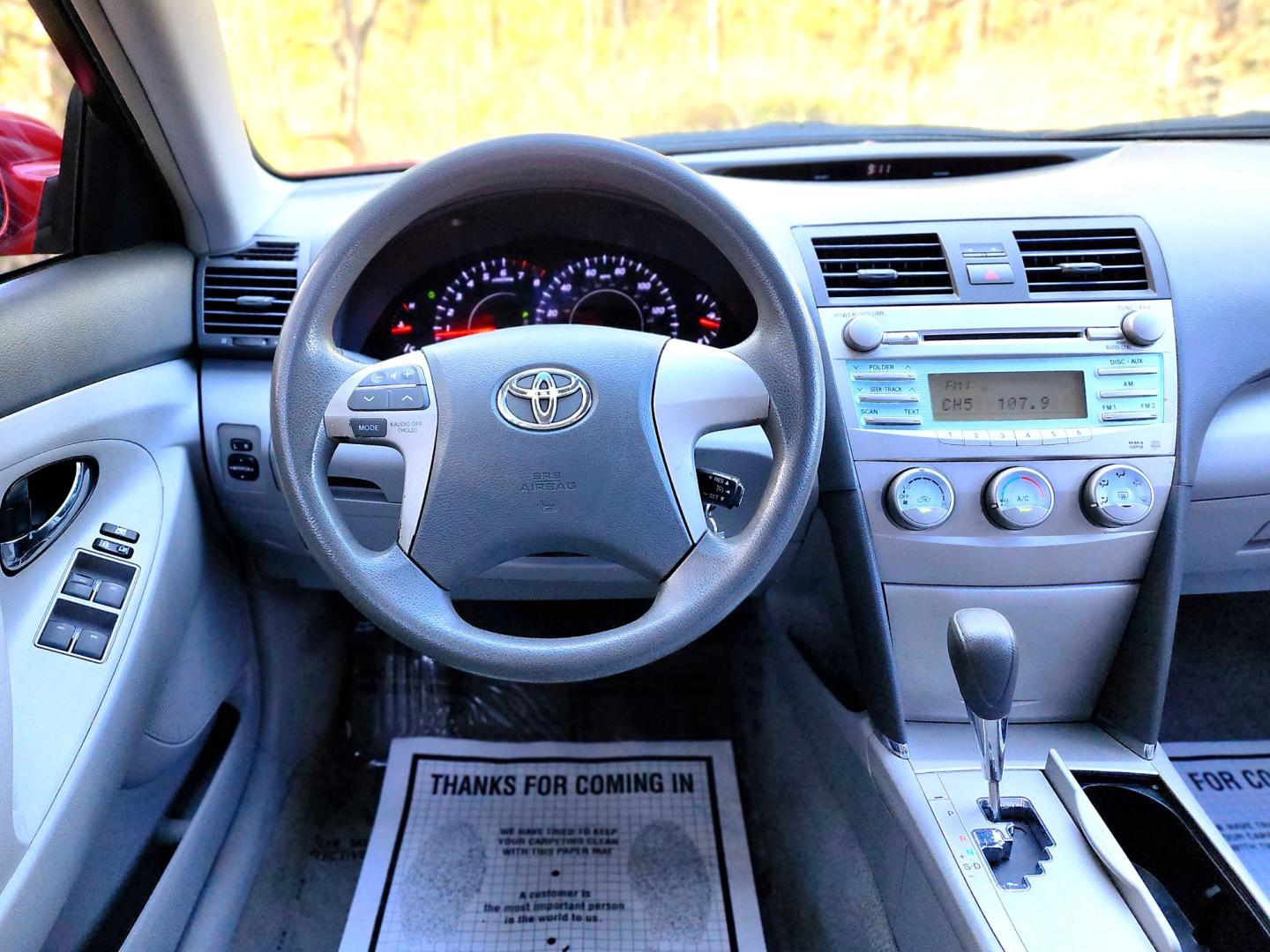 2011 Toyota Camry SE (4T1BF3EK9BU) with an 2.5L L4 DOHC 16V engine, 6-Speed Automatic transmission, located at 18001 Kellogg Rd, Saucier, MS, 39574, (228) 832-1441, 139.421463, -76.641457 - Photo#10